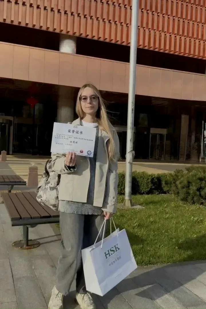 «Китайский язык — это мост»: наш студент покоряет новые вершины!