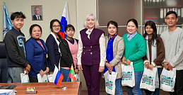 Русский язык без границ: в Бийске стартовала стажировка преподавателей и студентов из Мьянмы