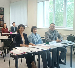 Защита выпускных проектов: итоги обучения по программе «Теория и методика обучения русскому языку как иностранному» в Университете Шукшина